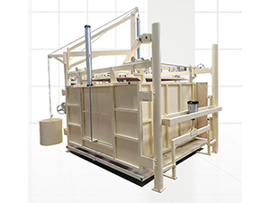 Manual adjustment of foam mold box